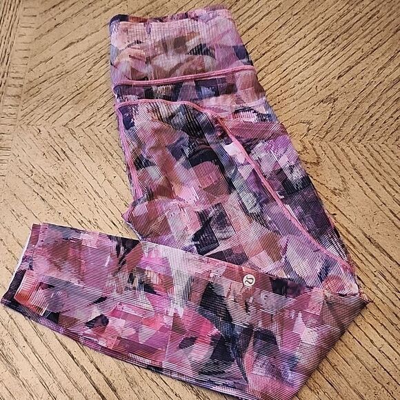 Lululemon size 6 leggings multicolored - Picture 13 of 13